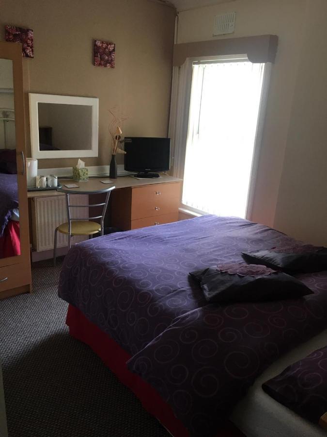 White Moon Bed & Breakfast Blackpool