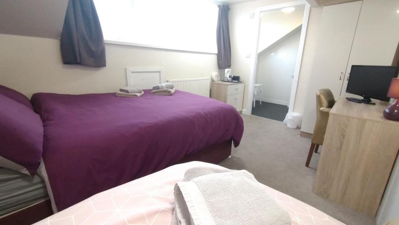 Shaftesbury 3*