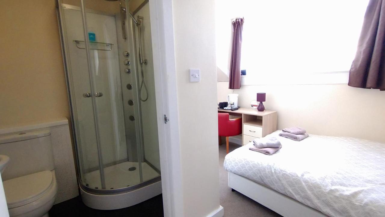 Shaftesbury Guest house 3*