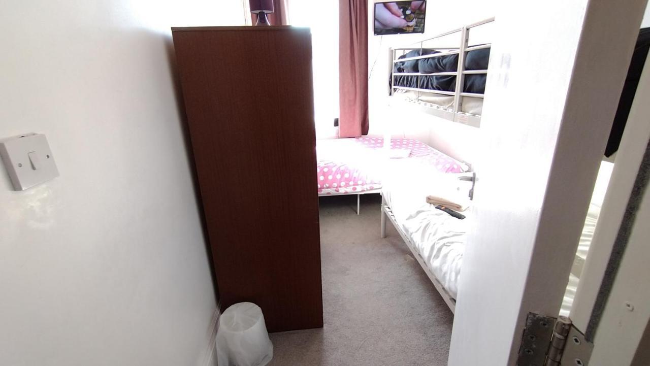 Shaftesbury 3* Blackpool