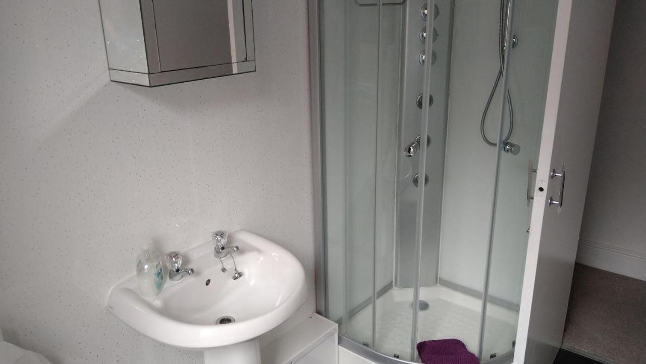 Shaftesbury 3* Blackpool