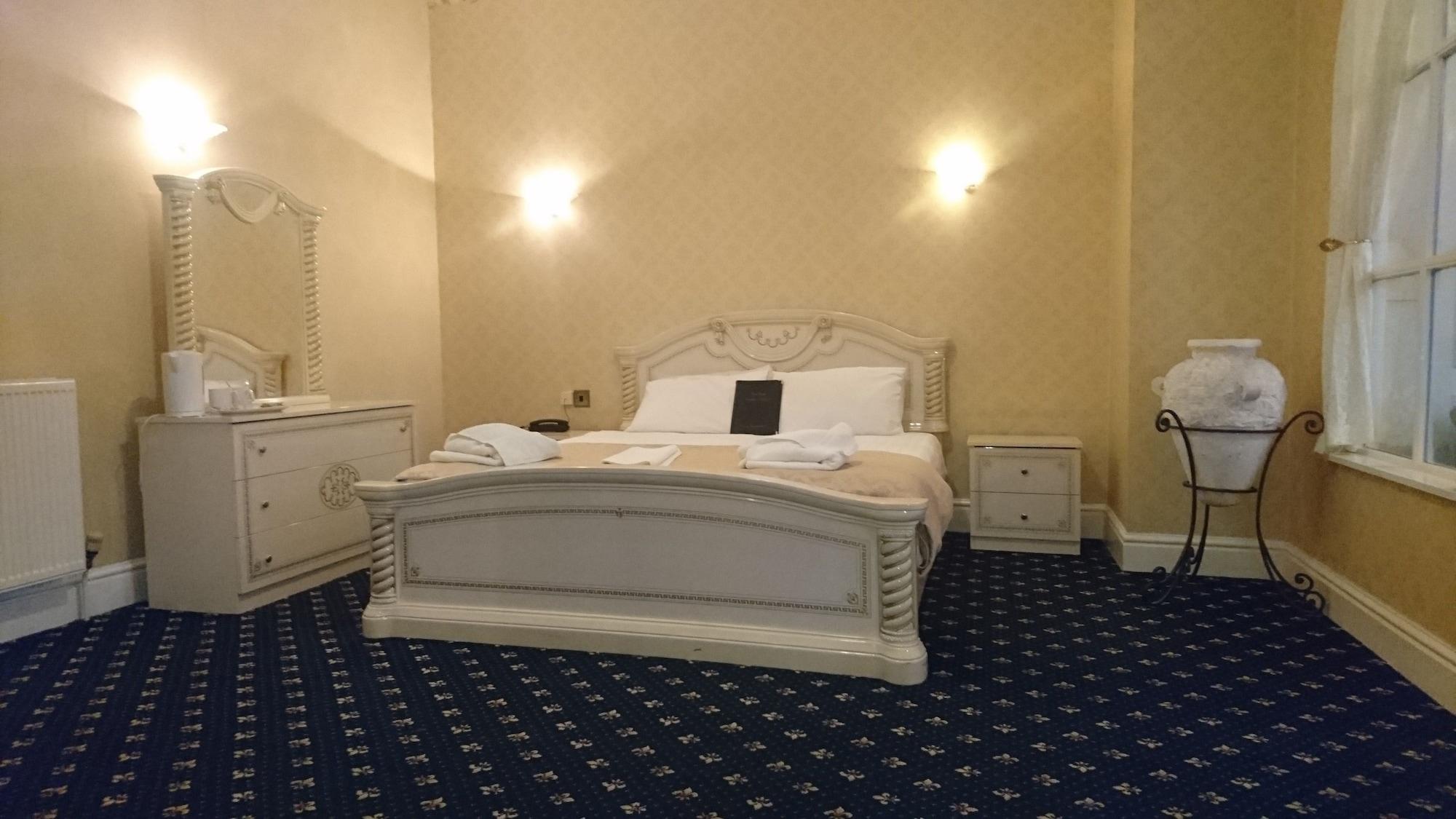 Hotel The President 3*