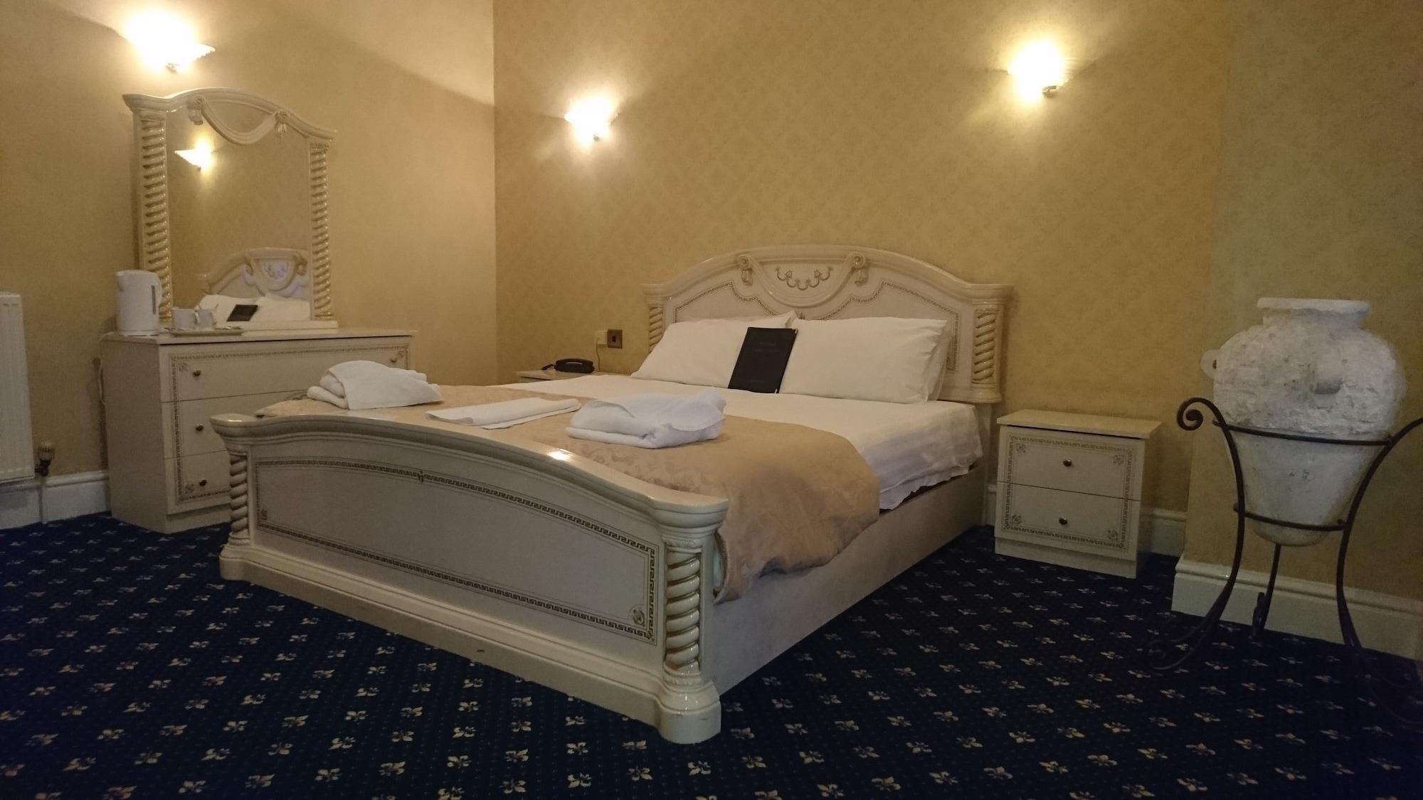 Hotel The President 3*