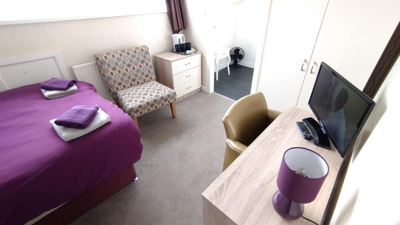 Shaftesbury Guest house Blackpool