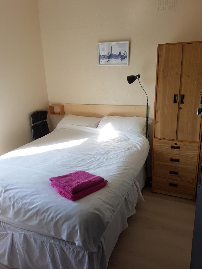 Leecliff Guest house