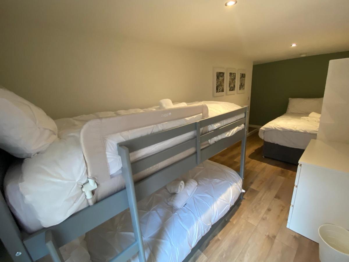 Abode - Vance Road Star House * Blackpool