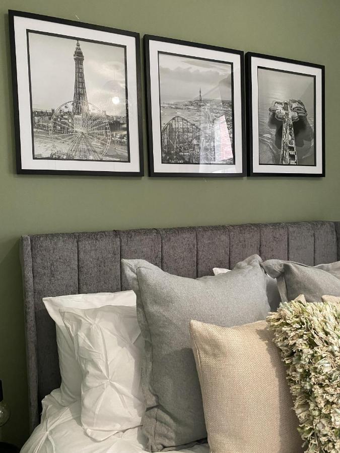 Abode - Vance Road Star House Apartment