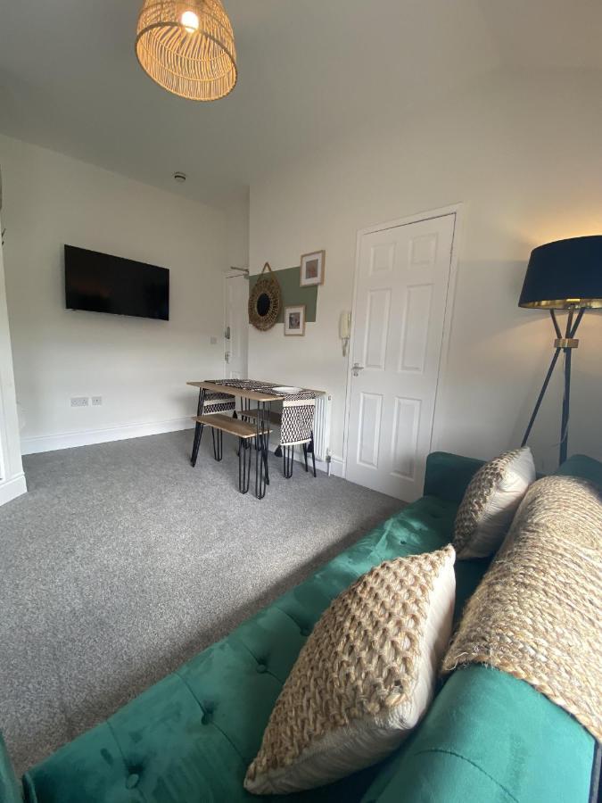 Abode - Vance Road Star House Apartment Blackpool