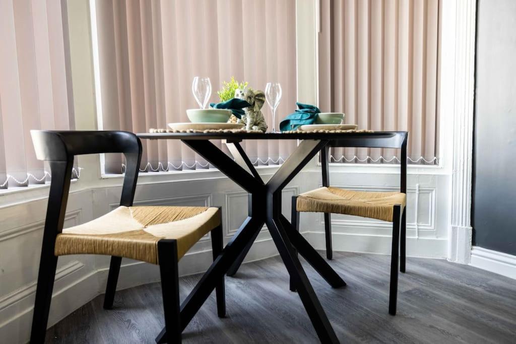 St Chads By The V Group Apartment *