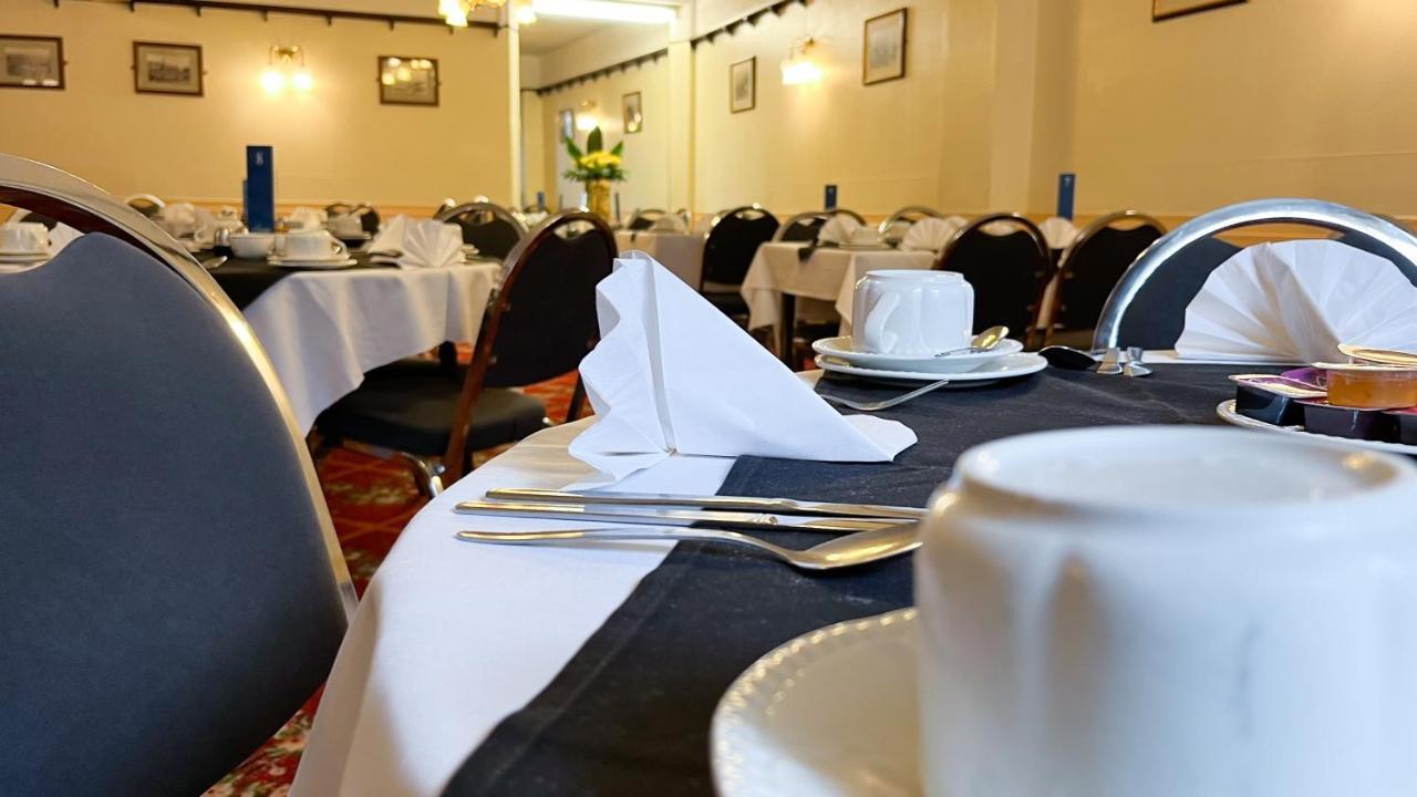 Hotel Sutcliffe 2*