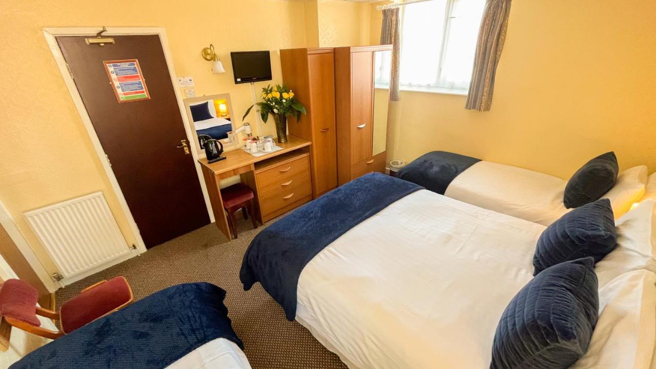 Sutcliffe Hotel
