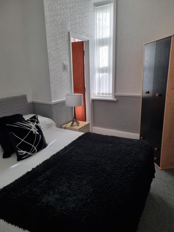 Marlborough Court Apartment