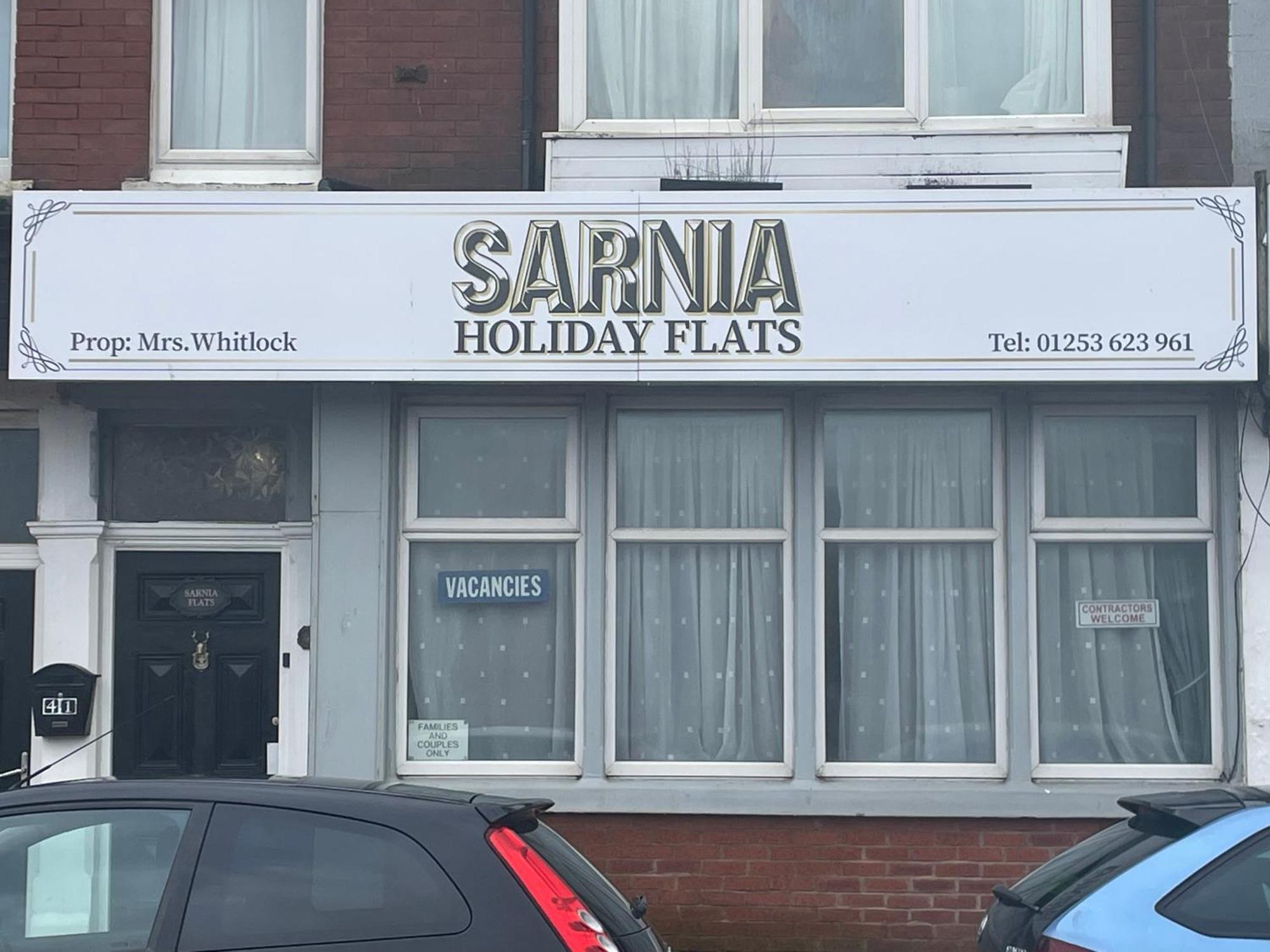 Aparthotel Sarnia Flats