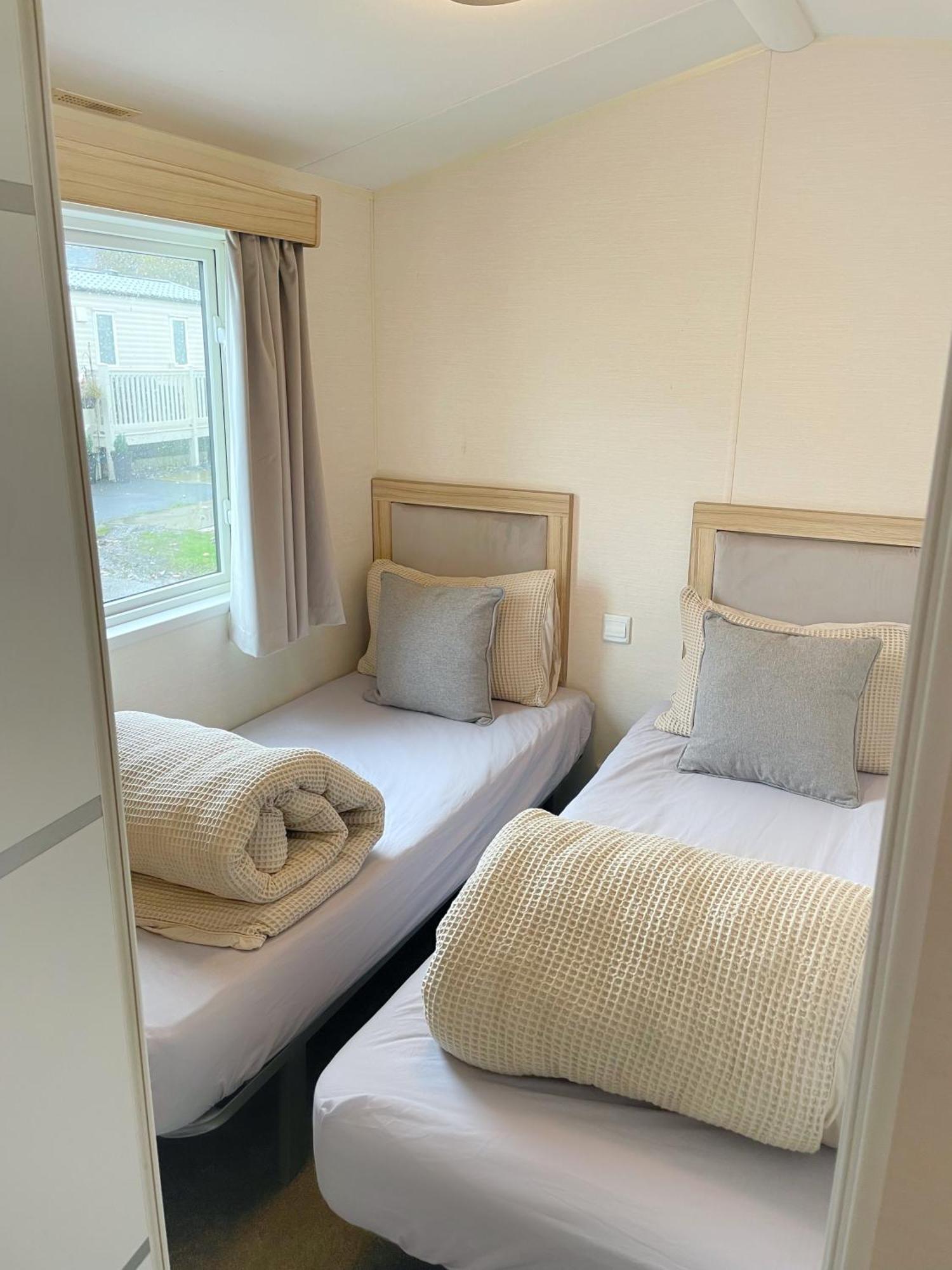 Holiday home 3 Bedroom Luxury Caravan Haven, Marton Mere Blackpool