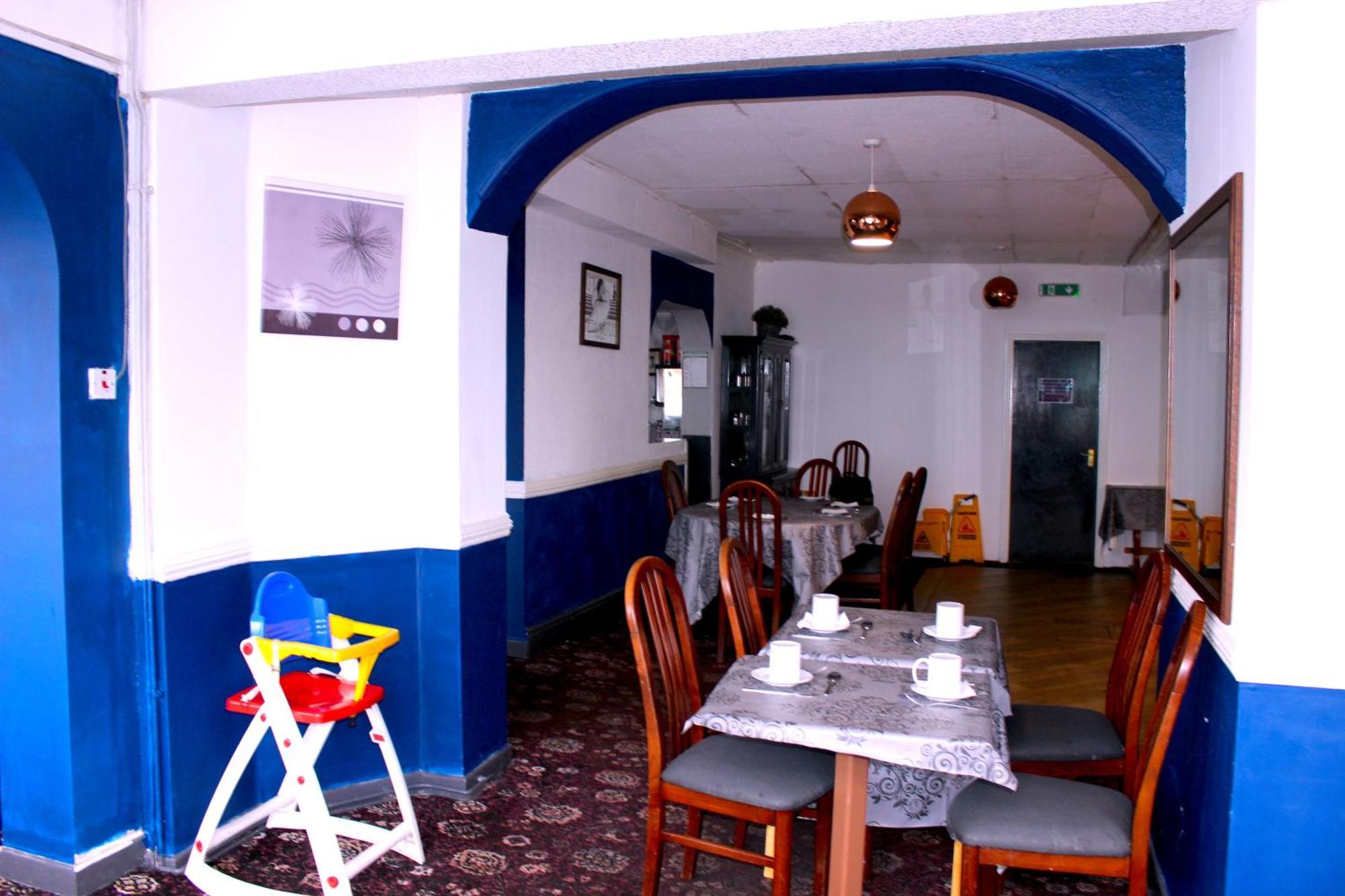 Henson Pleasure 3* Blackpool