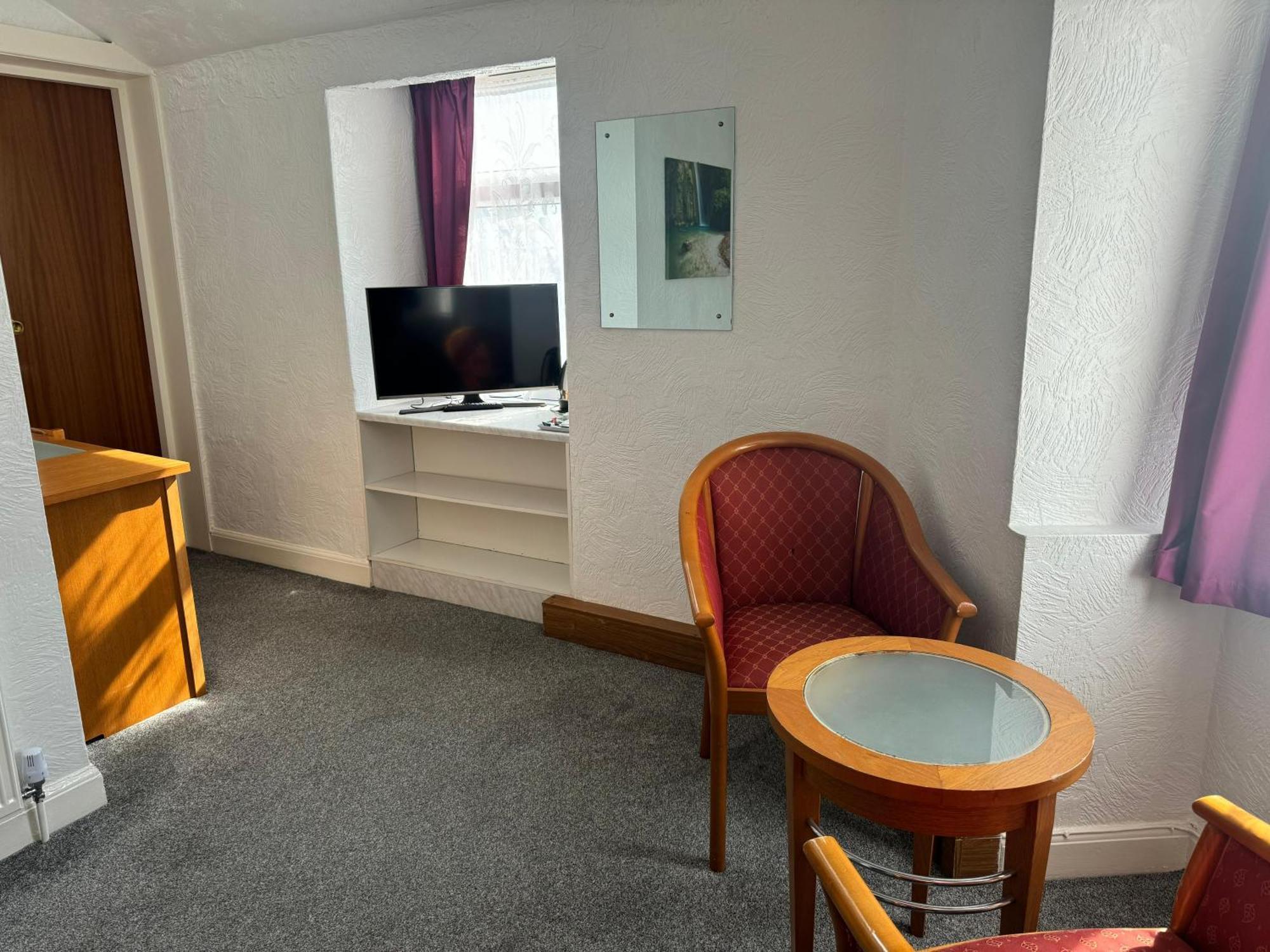 Hotel Delton 3*