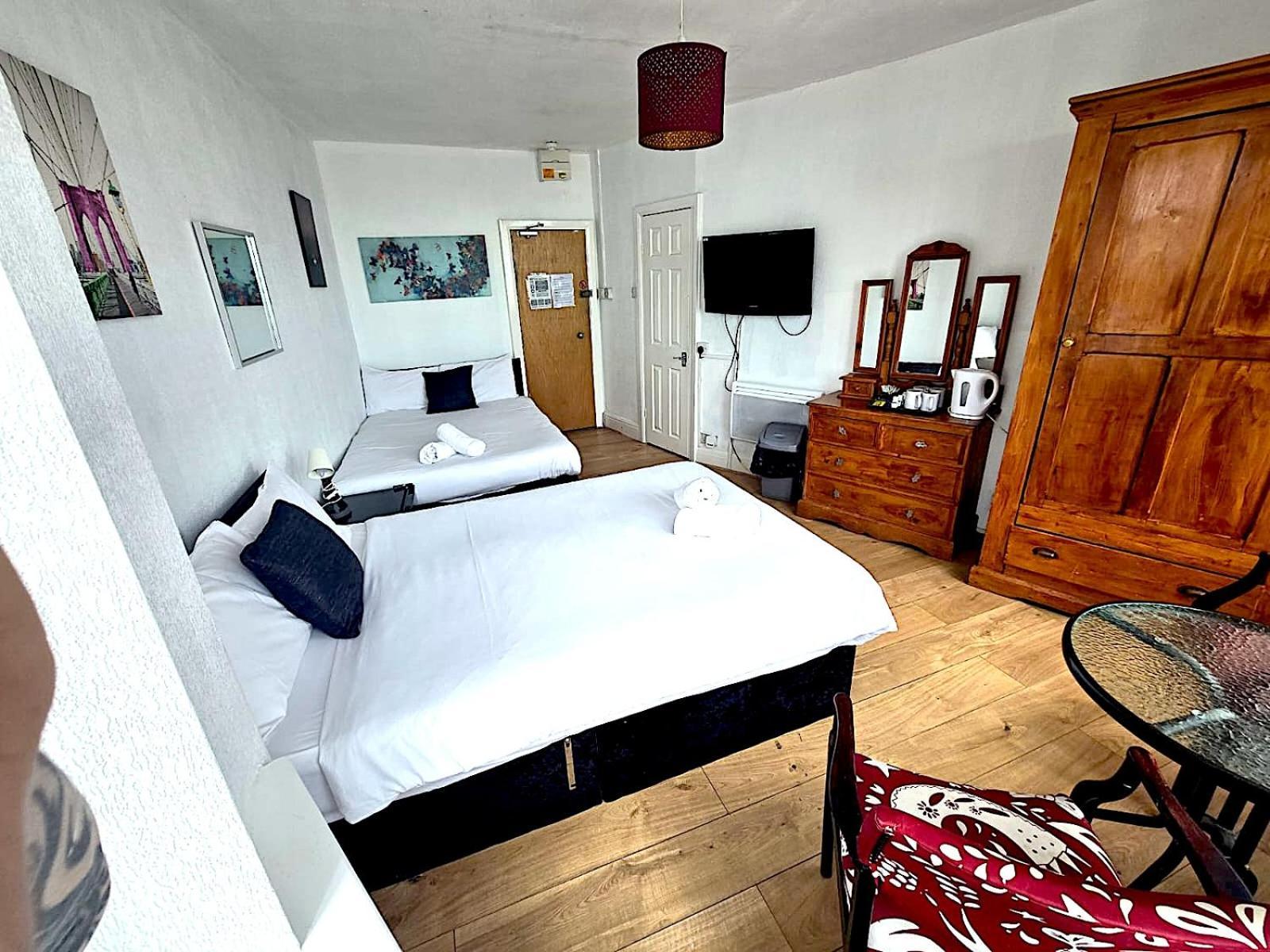 Henson Pleasure Guest house Blackpool