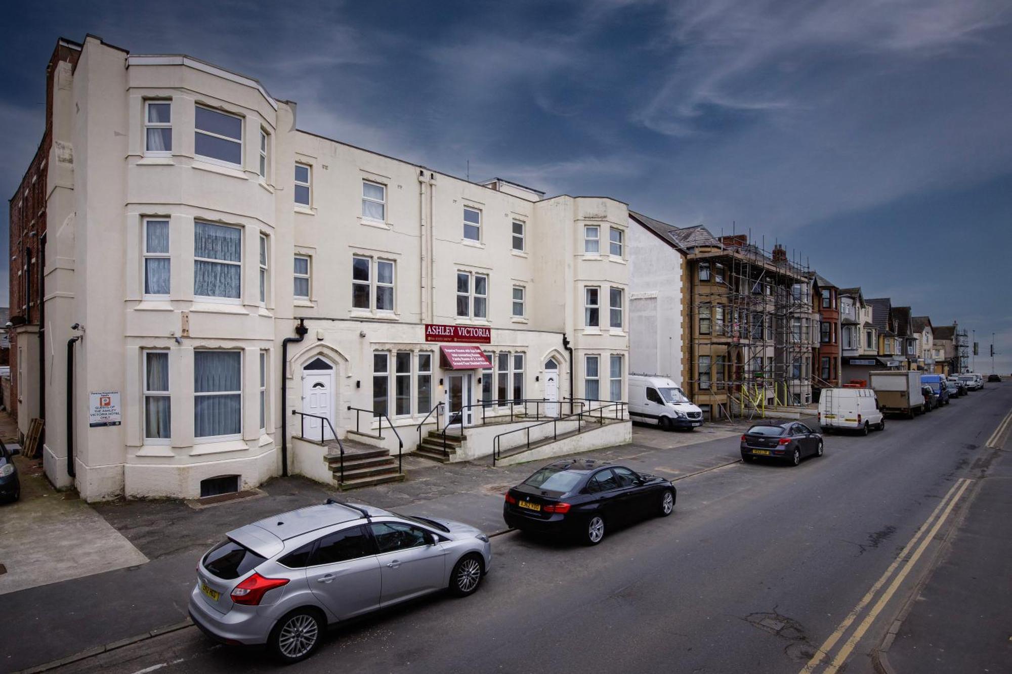 Hotel Ashley Victoria 4*