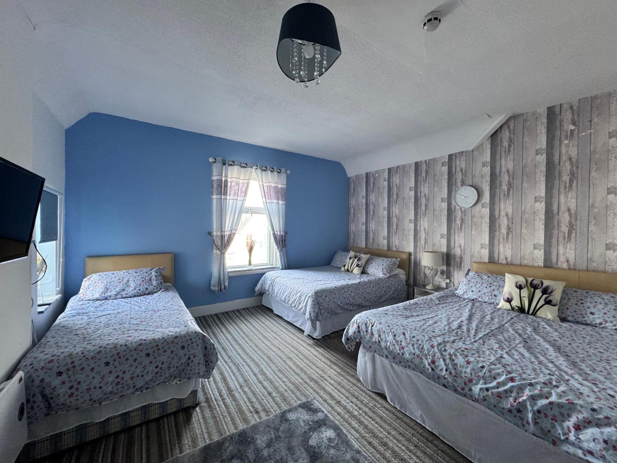 The Holmlea Guest house Blackpool