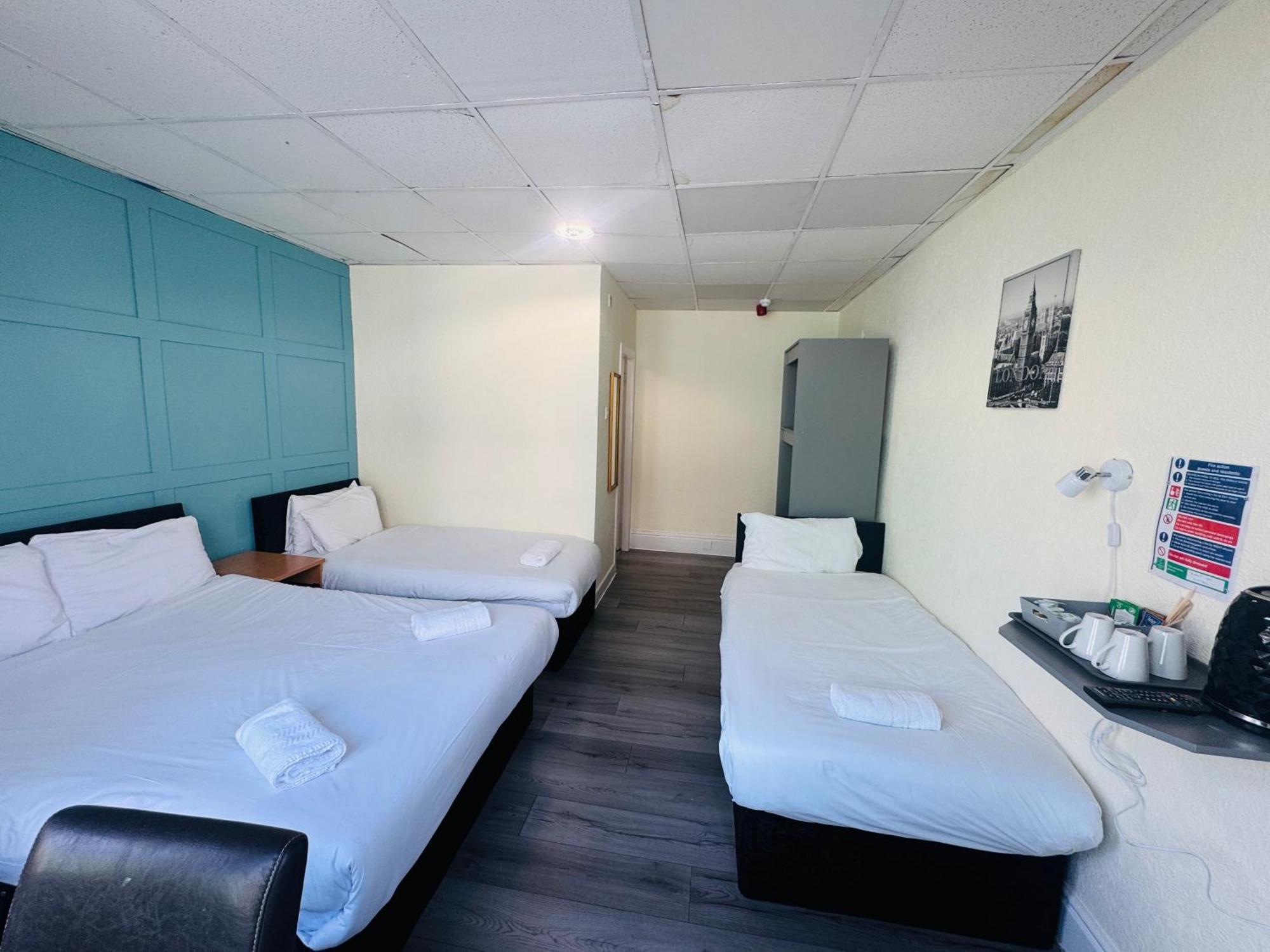 Calypso Hotel 2*