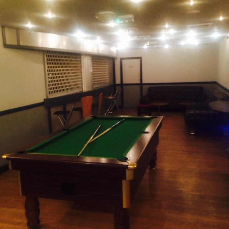 The Albany 3*