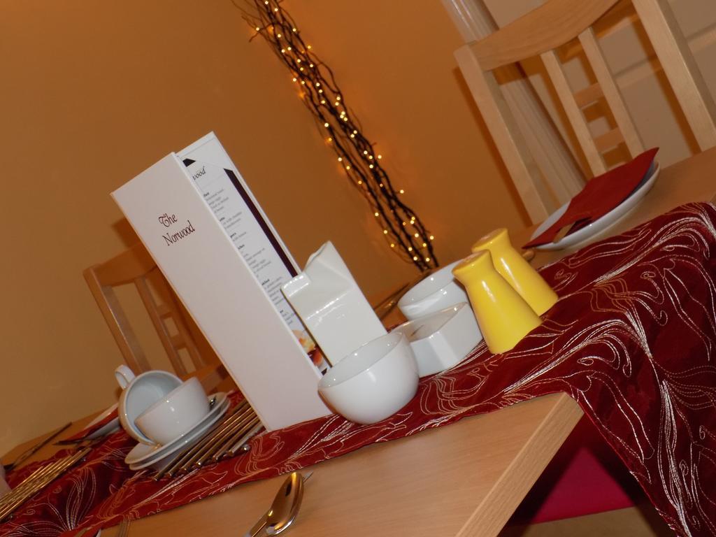Bed & Breakfast The Norwood 4*