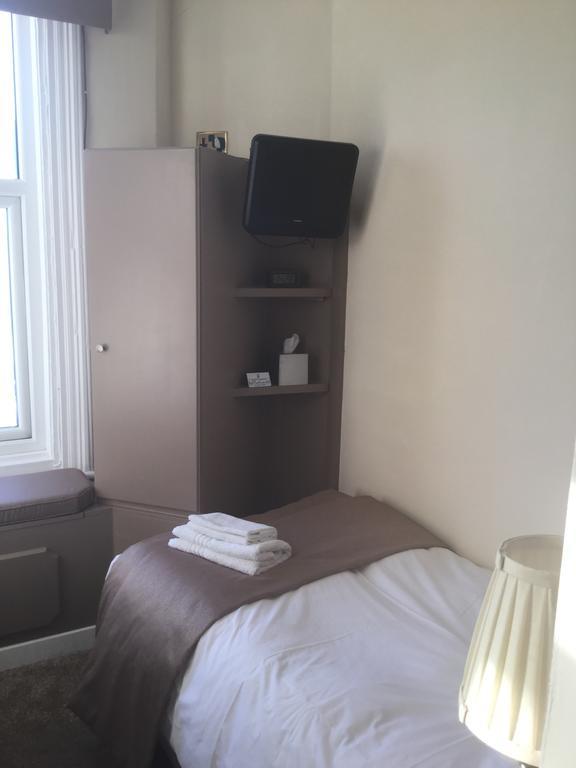 The Windsor Carlton Guest house