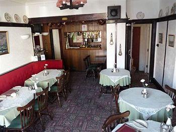 Moorings Guest house 3*