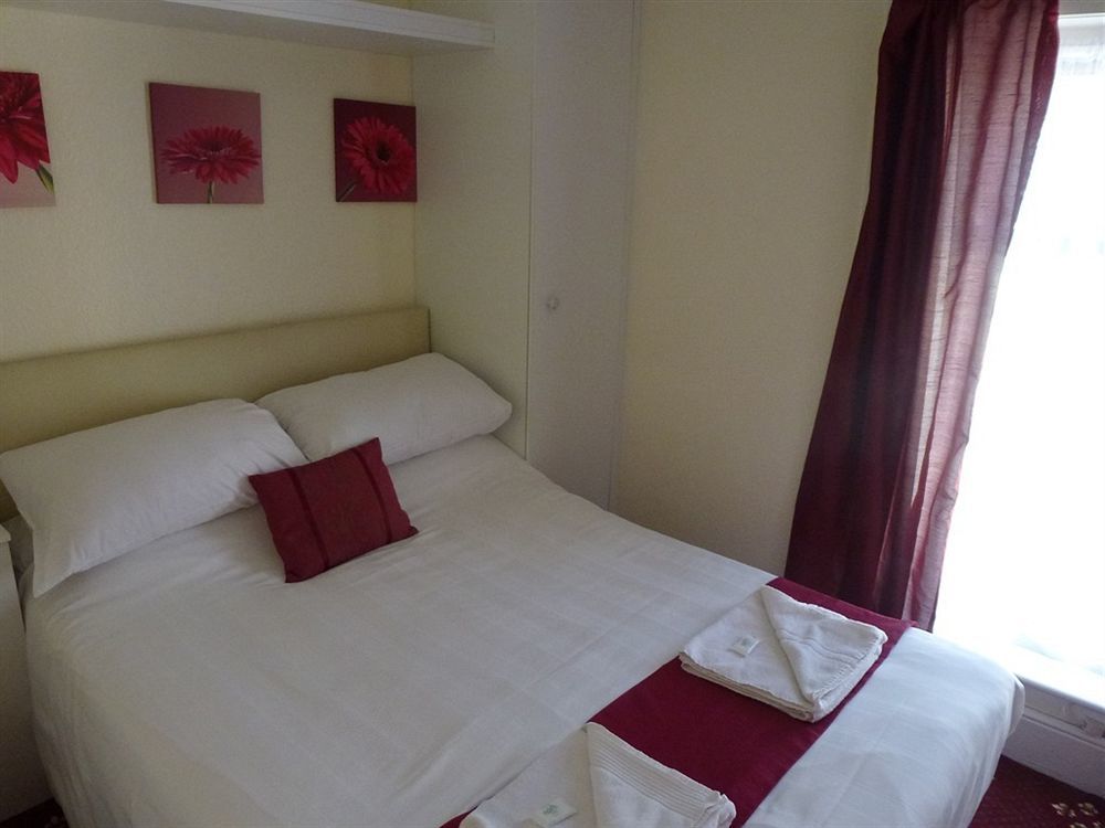 Lindum Guest house Blackpool