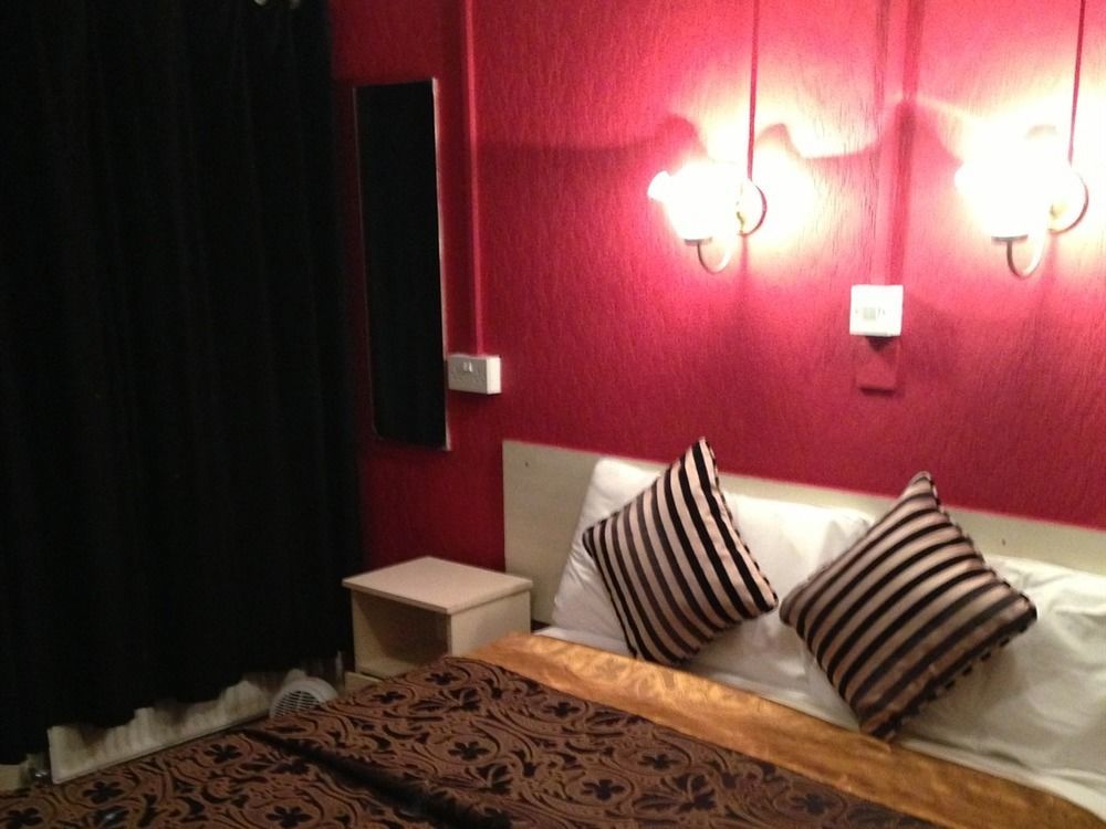 Hotel Grand 3*