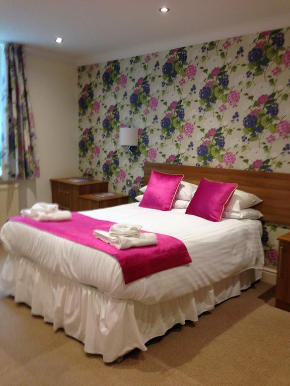 Elgin 3*