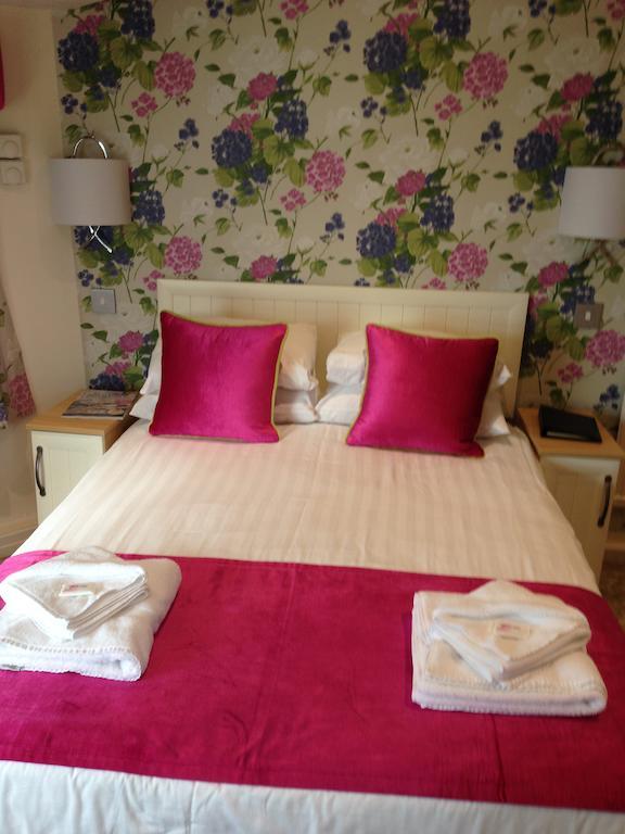 Elgin Hotel 3*