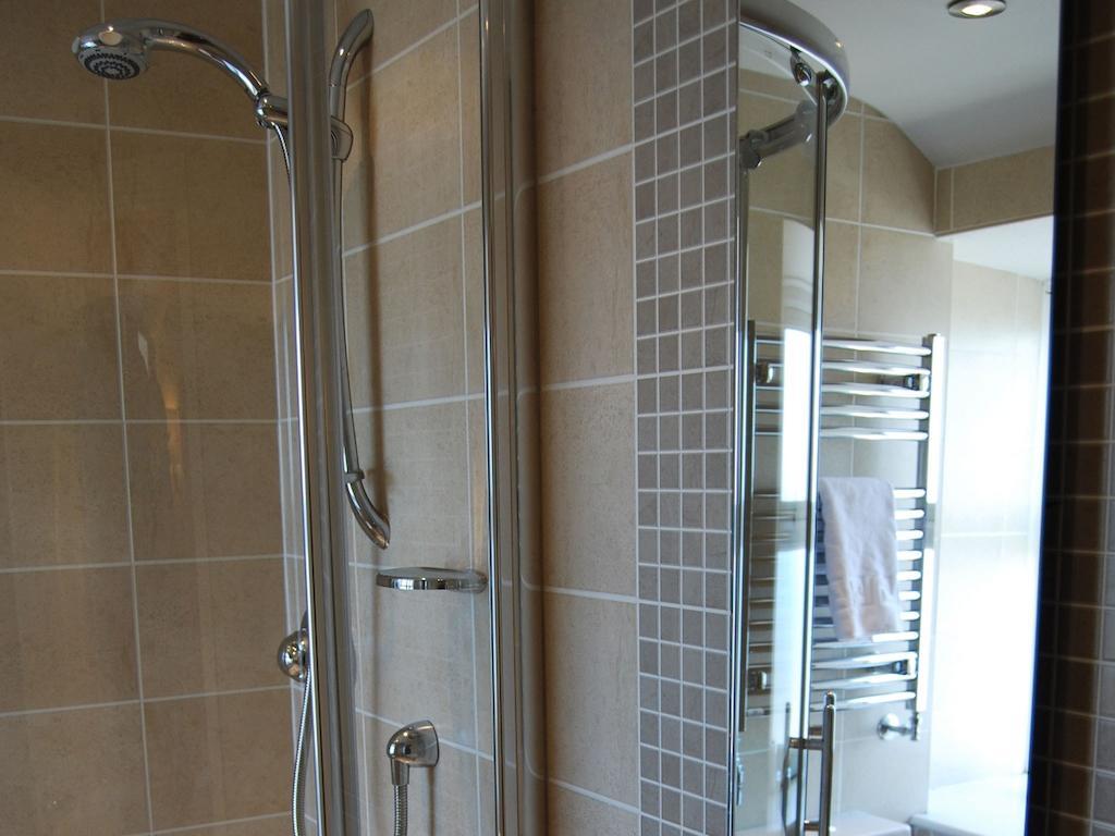 Elgin Hotel 3*