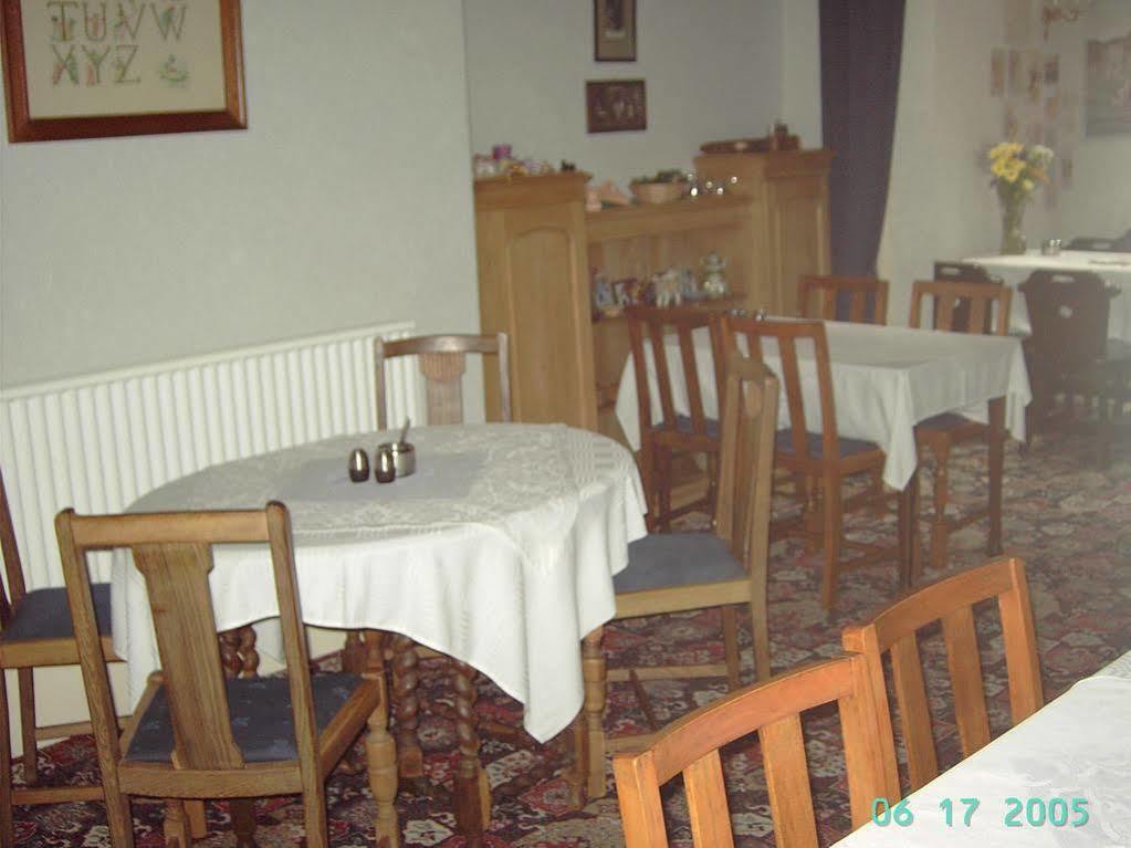 Ash - Hotel Blackpool