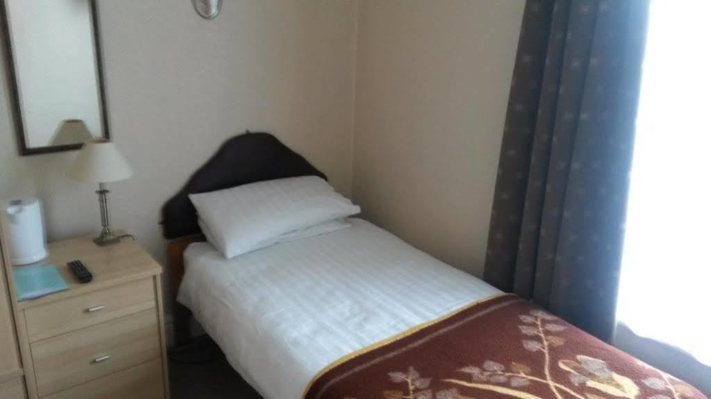 Hotel Ash - Blackpool