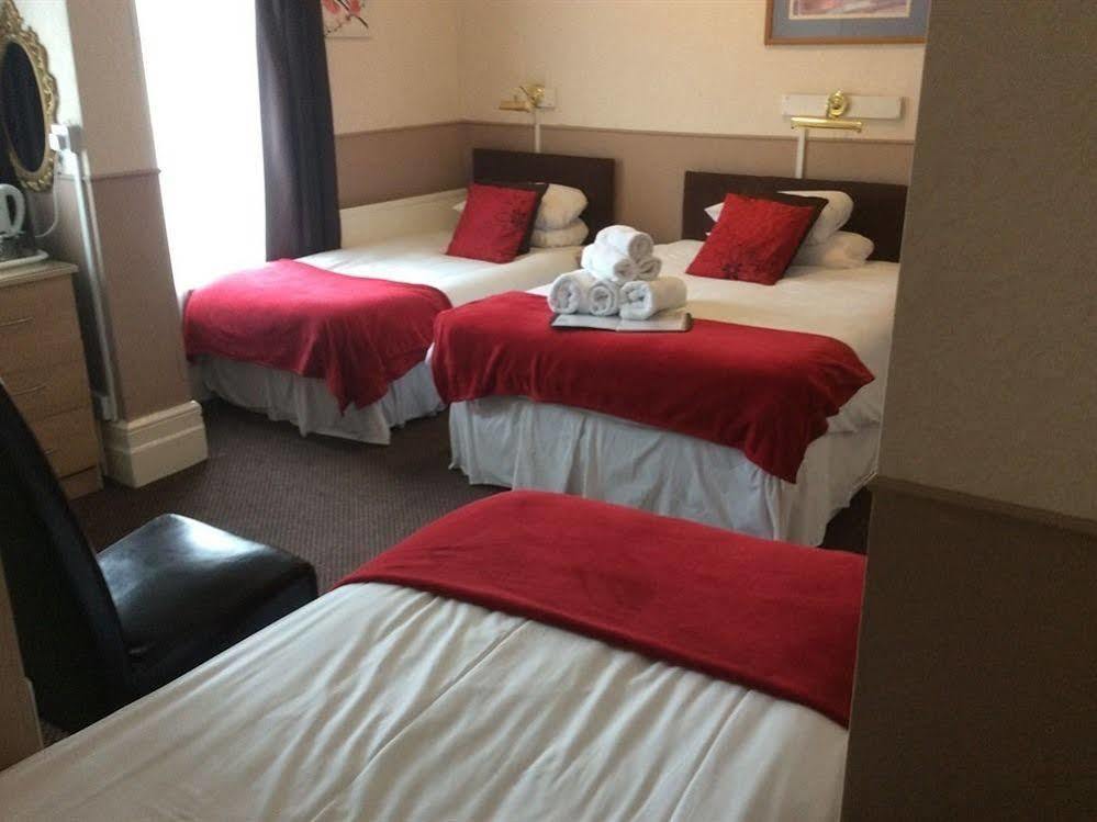 The Aberford Guest house Blackpool