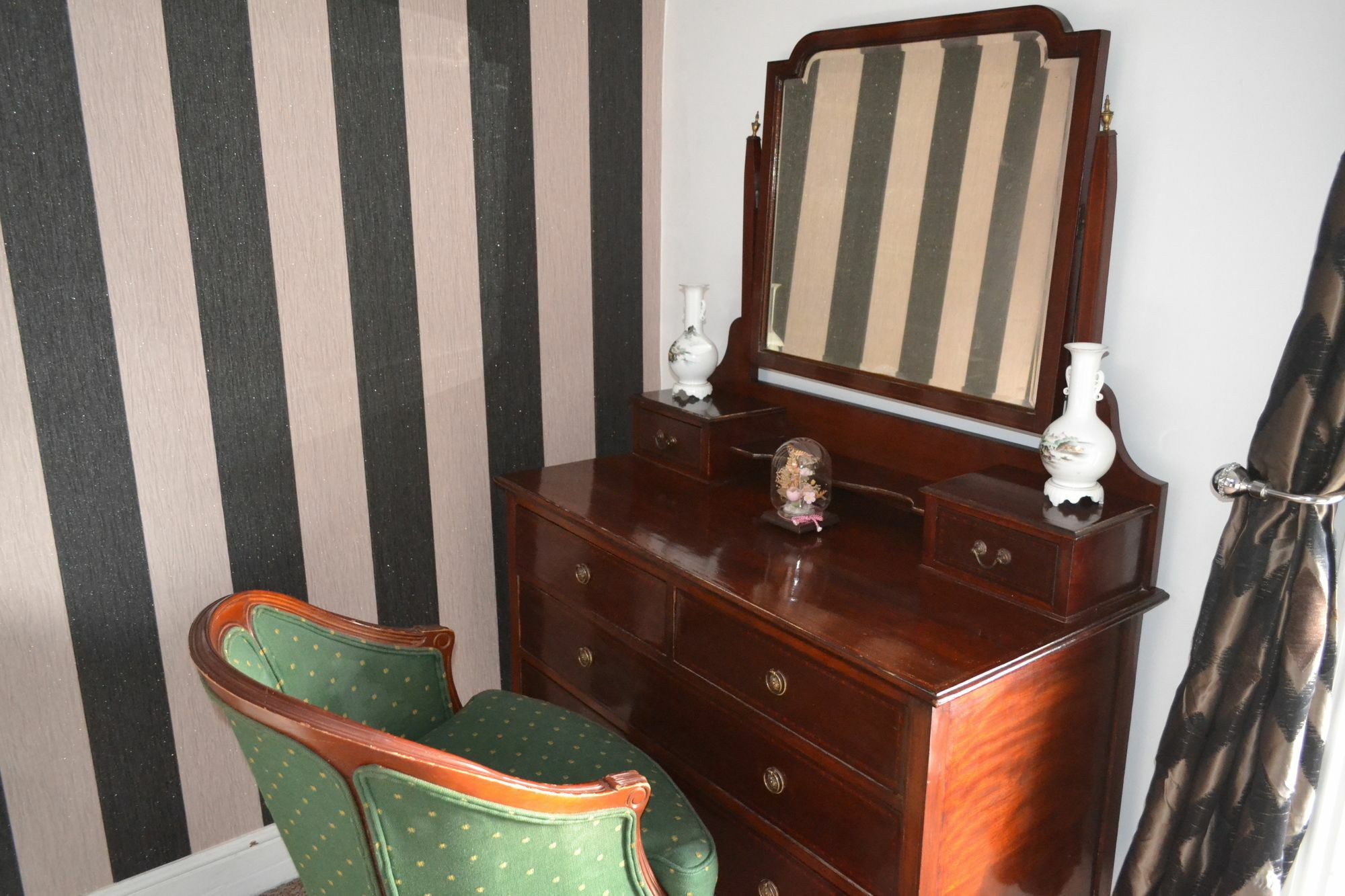 The Holmlea 3* Blackpool