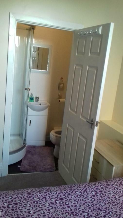 Shaftesbury Guest house 3*